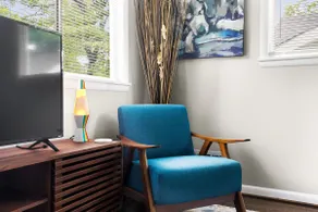 Mid Century on 28th - Image 2