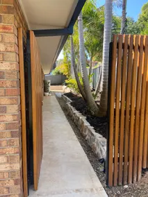 ‘Palm Lane’ -Bright & self contained part of house - Image 5