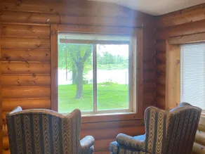 Relaxing Cabin on the River - Image 4
