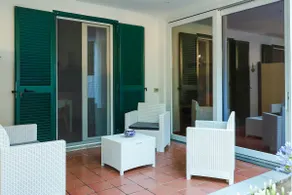 Villa Trani - close to the beach & beautiful garden - Image 3
