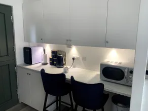 One bedroom Annex with private entrance & patio - Image 2
