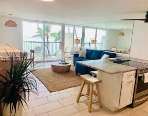 ”Majestic Waters” Beautiful Beachfront w/ Views! - Image 2