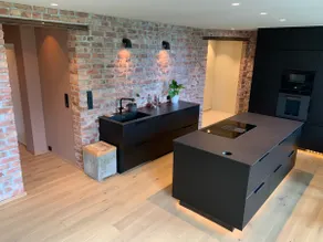 Charming, newly renovated apartment - Image 3