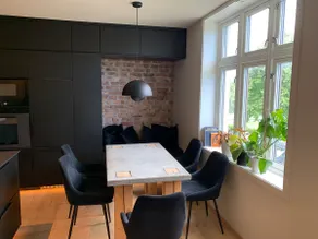 Charming, newly renovated apartment - Image 5