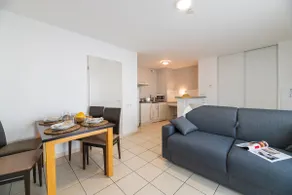 4-person apartment in Nantes with terrace - Image 3