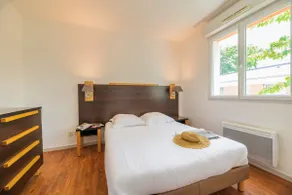 4-person apartment in Nantes with terrace - Image 2