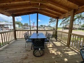 BB's Tiki Marina Cottage. Bring your boat! Great fishing area! - Image 4