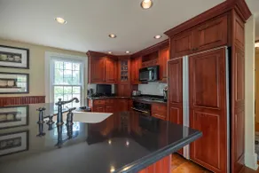 Cayuga Street Retreat - Image 5