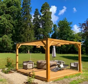 Lovely suite with a hot tub - Image 4