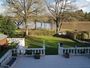 Casa junto al lago con jardín cerrado, chimenea y Wifi en Joué-sur-Erdre - Image 2