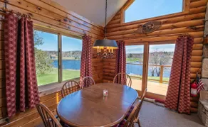Lakefront House with Stunning Views and Great Room - Image 3