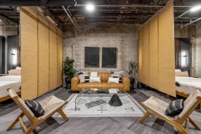 Trendy Urban Escape Wow - Image 2