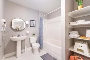 YHZ Cheerful Private Unit 10 min to Airport - Image 4