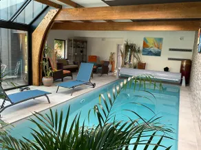 Villa with indoor pool, 50m from the beach - Image 2