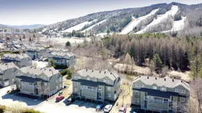 Trendy 3-bedroom condo close to the water park! - Image 5