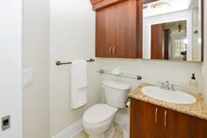 Trendy 3-bedroom condo close to the water park! - Image 5