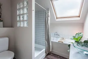 F5)Comfy 55m2 Mezzanine 1-Bedroom Apt for 6 people - Image 4