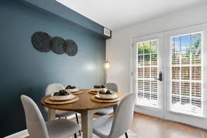 Cozy Condo * Office* Near Luxury Mall & Uptown - Image 4