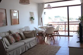 Beautiful duplex with beautiful bay views. - Image 4
