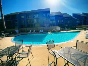 Lovely 2b/2b Condo With Great Lake Conroe View! - Image 3