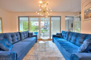 Two-room apartment in the city center with underground parking space - Image 5