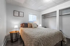 Cozy Bungalow tucked in Blue Mountain foothills - Image 3