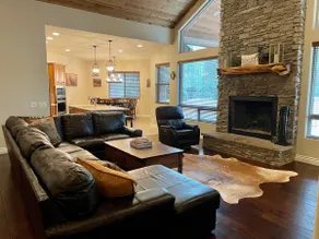 *NEW*OlympusCabin-Relaxing 4 Bedroom in the Pines! - Image 3
