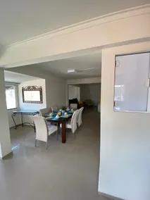 Apartment with 3 Quat Pool and Parking - Image 5