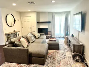 Modern 3 BR Home with Entertaining Kitchen & Patio - Image 3