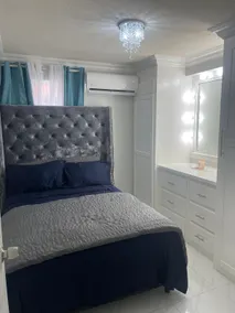 Modern Luxe Escape 2 | 1-BR in Central Location - Image 3