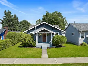 Fully Remodeled 100-Year-Old Bungalow Near Proctor - Image 3