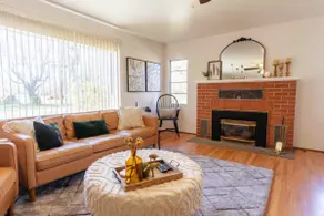 Cozy Anderson Cottage close to everything! - Image 3