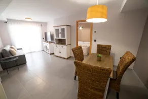 Castellon Comfort: Leisure & Business Apartment 4A - Image 2