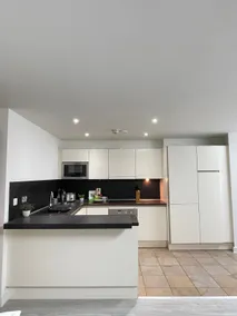 Wharf Inn Premier Apartment Central Manchester - Free Private Parking - Image 5
