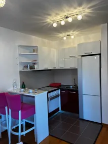1-bedroom apartment - Image 2