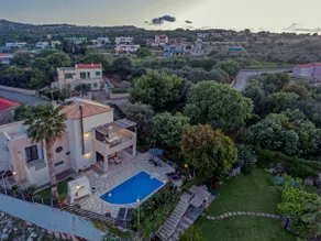 New beautiful artistic  villa! 1km to the beach! - Image 2