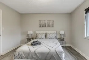 Modern 3br 3 ba house near downtown w/ amenities - Image 2