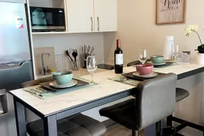 AC and King Bed - Fully Equipped Apartment - Image 5