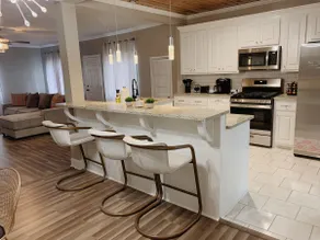 Royal Bungalow! - Image 3