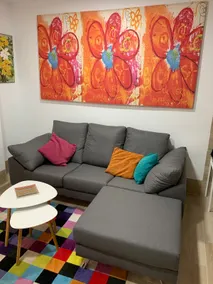 Loft 3 minutes away from bus and train station - Image 4