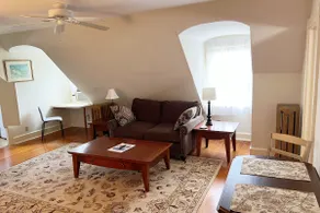 Waterfront historic district 1BR Apartment - Image 3