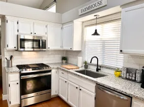 Relaxing 3 bedroom 2 bath in South Yuba City. - Image 4