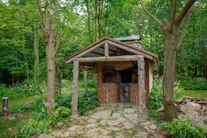 UrbanChalet: Secluded 20Acres W/Pizza Oven+Firepit - Image 5