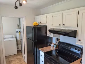 N Jackson 3 BR 2 BA Near I40, Ballpark, Golf, Food - Image 5