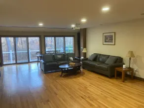 Spacious vacation townhome unit with a pool - Image 3