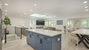 Luxury Beach House - 2min Walk to Beach - Private Pool - Group & Dog Friendly - Image 3