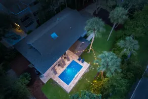 Luxury Beach House - 2min Walk to Beach - Private Pool - Group & Dog Friendly - Image 2