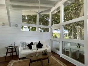 The Banyan Beach Bungalow - Image 3