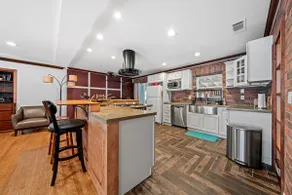 TWO LIVING QUARTERS RUSTIC HOME 3 BED 2 BATH - Image 5