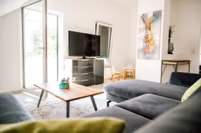 Balcony, view of wildlife & pool – families welcome - Image 2